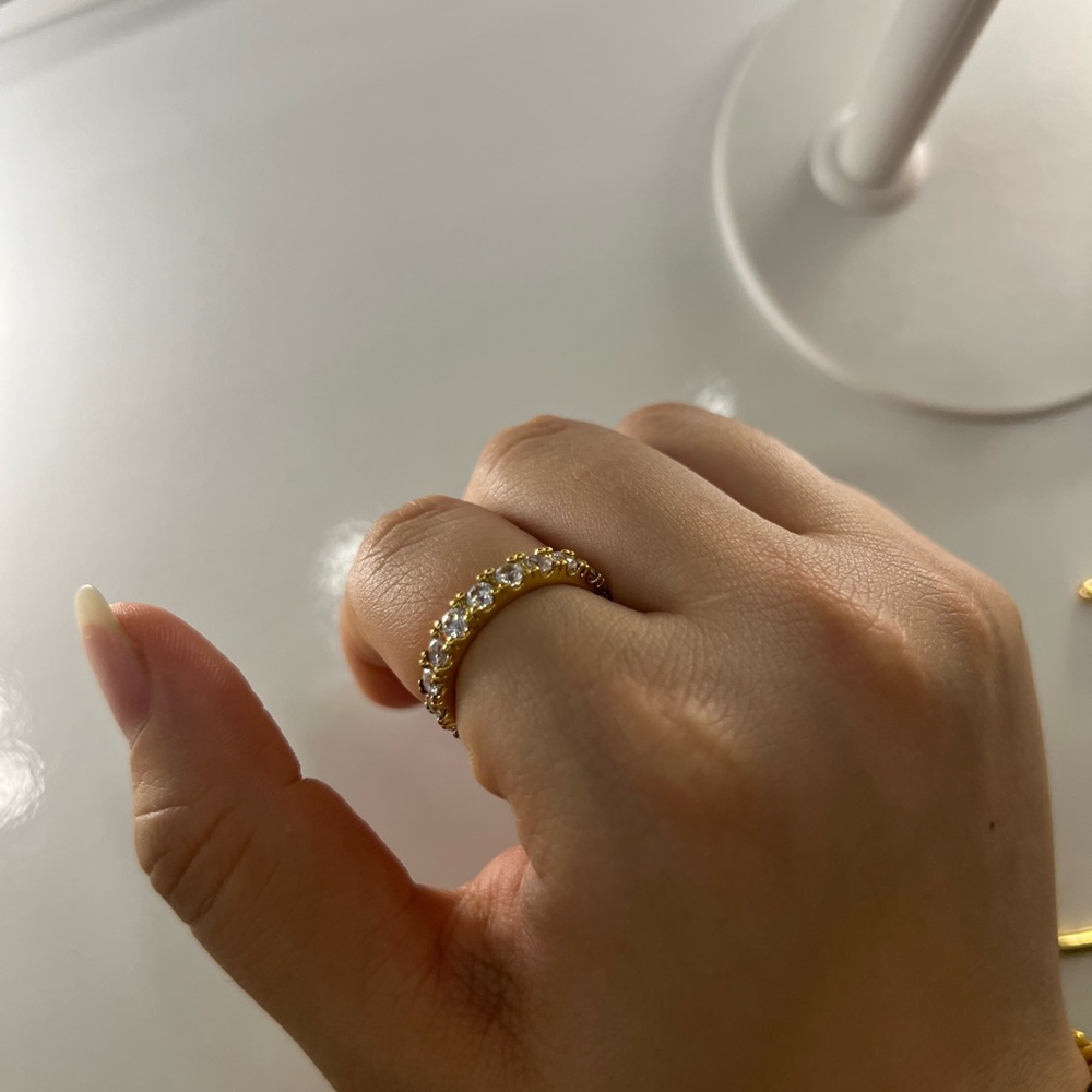 PANDORA Sparkling Row Eternity Ring in gold perfect condition size 7